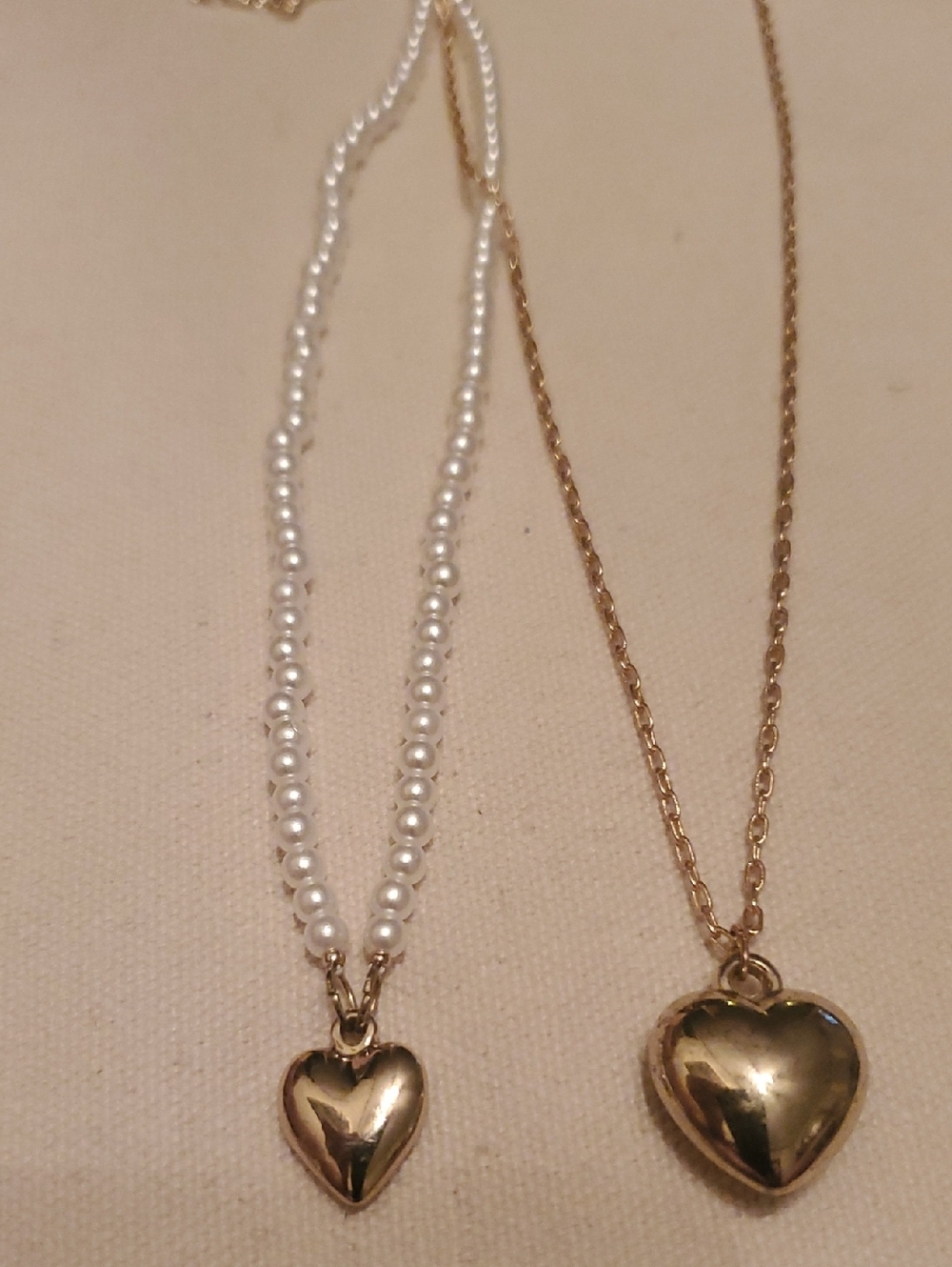 Necklace Bundle American Eagle Two Pcs Set White Pearls Hearts Chain